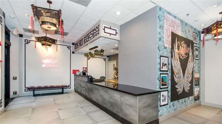 <b>Aiden Los Angeles Dragon Gate Inn Lobby</b>. Images powered by <a href="https://iceportal.shijigroup.com/" title="IcePortal" target="_blank">IcePortal</a>.