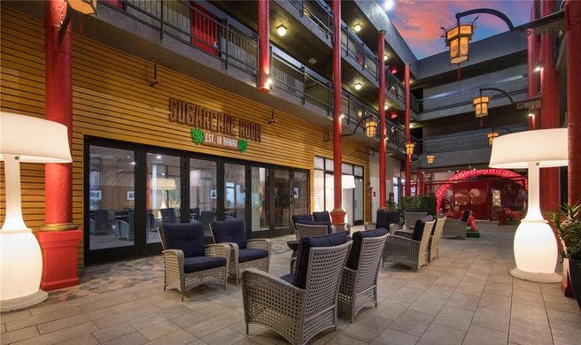 Aiden Los Angeles Dragon Gate Inn Exterior
