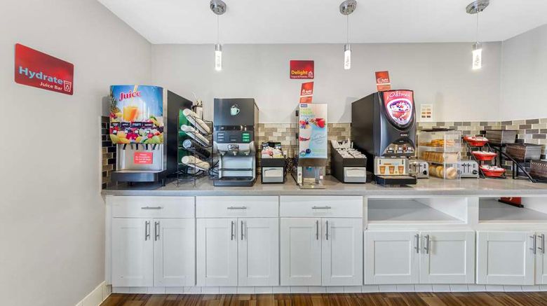 <b>Best Western Plus Ontario Airport Restaurant</b>. Images powered by <a href="https://iceportal.shijigroup.com/" title="IcePortal" target="_blank">IcePortal</a>.