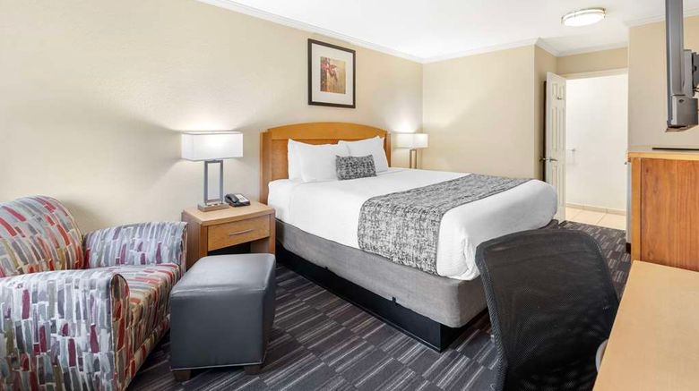 <b>Best Western Plus Ontario Airport Room</b>. Images powered by <a href="https://iceportal.shijigroup.com/" title="IcePortal" target="_blank">IcePortal</a>.