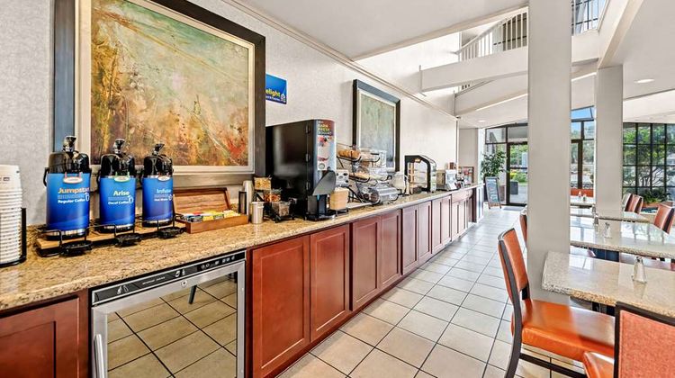 Best Western De Anza Inn Restaurant
