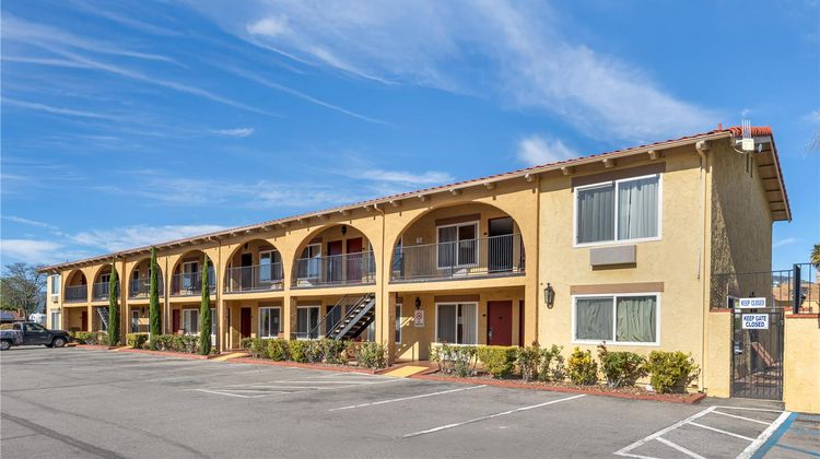 Best Western La Posada Motel Exterior