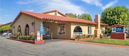 Best Western La Posada Motel Exterior