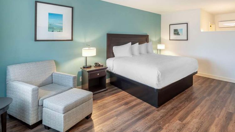 Best Western Plus Inn of Ventura Room