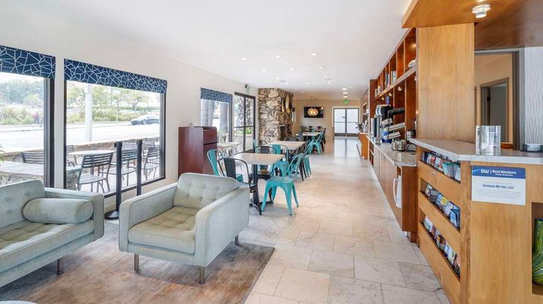 <b>Best Western Plus Inn of Ventura Lobby</b>. Images powered by <a href="https://iceportal.shijigroup.com/" title="IcePortal" target="_blank">IcePortal</a>.