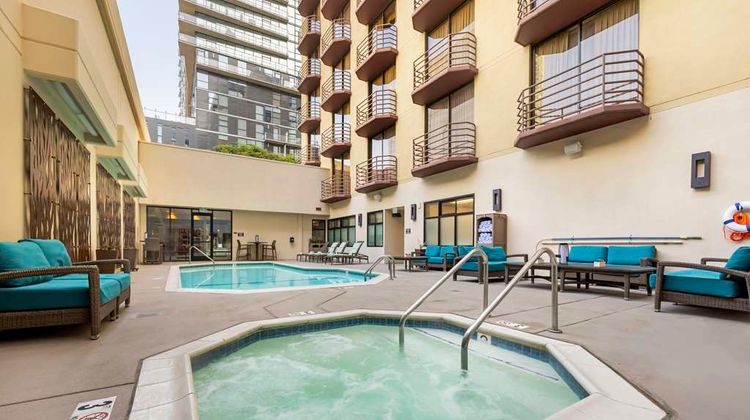 Best Western Plus Bayside Inn Pool