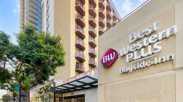 Best Western Plus Bayside Inn Exterior