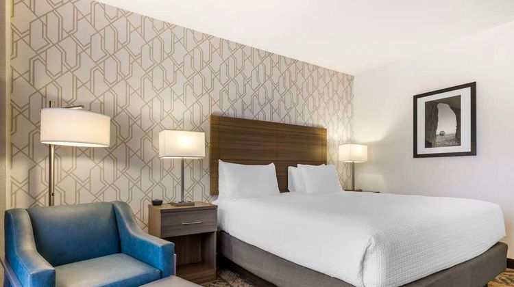 Best Western Plus Bayside Inn Room