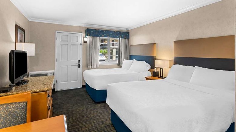 <b>Best Western University Lodge Room</b>. Images powered by <a href="https://iceportal.shijigroup.com/" title="IcePortal" target="_blank">IcePortal</a>.