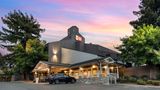 Best Western Plus Inn at the Vines Exterior