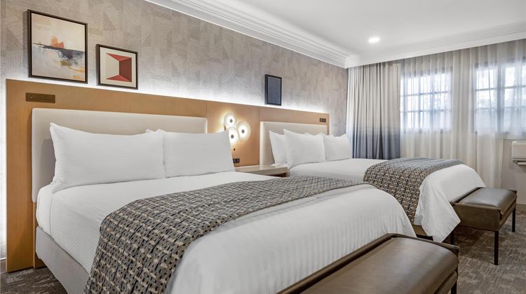 Best Western Plus Sunset Plaza Hotel Suite