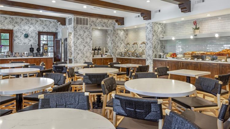 Best Western Plus Sunset Plaza Hotel Restaurant