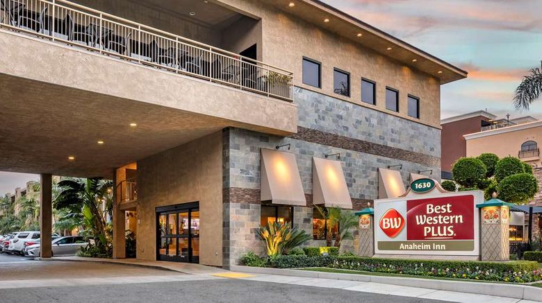 Best Western Plus Anaheim Inn- Anaheim, CA Hotels- Tourist Class 