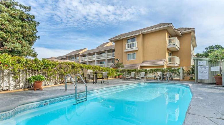 <b>Best Western Plus Monterey Inn Pool</b>. Images powered by <a href="https://iceportal.shijigroup.com/" title="IcePortal" target="_blank">IcePortal</a>.