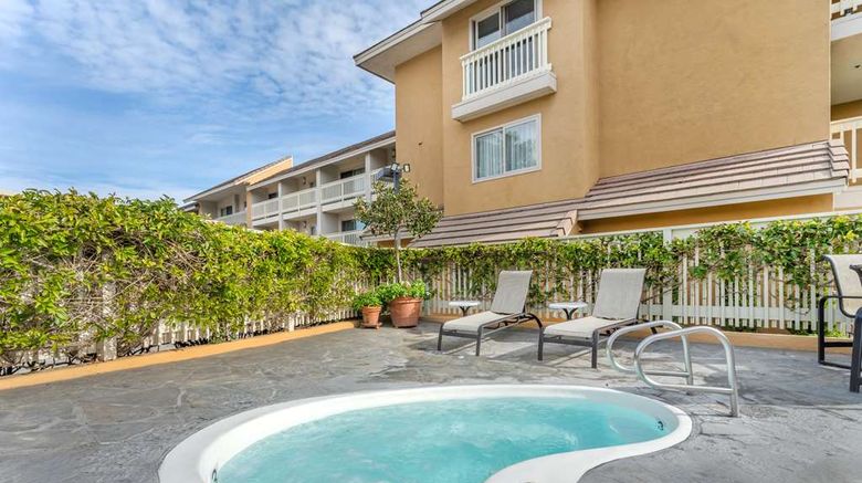<b>Best Western Plus Monterey Inn Spa</b>. Images powered by <a href="https://iceportal.shijigroup.com/" title="IcePortal" target="_blank">IcePortal</a>.