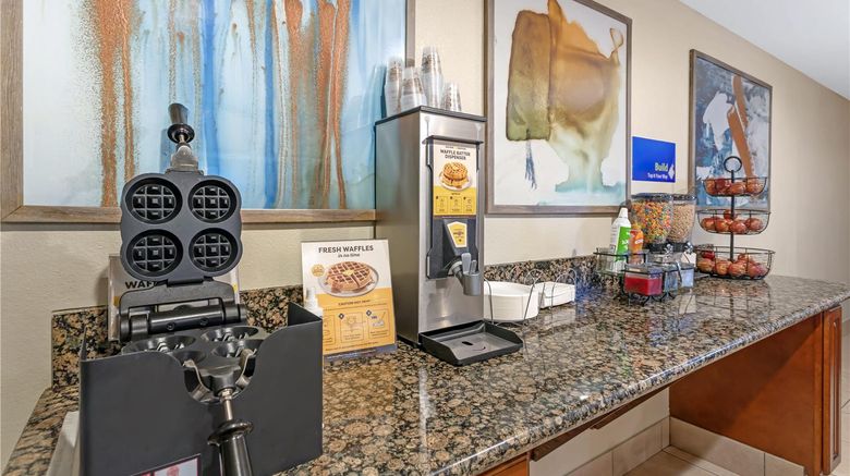 <b>Best Western Amador Inn Restaurant</b>. Images powered by <a href="https://iceportal.shijigroup.com/" title="IcePortal" target="_blank">IcePortal</a>.