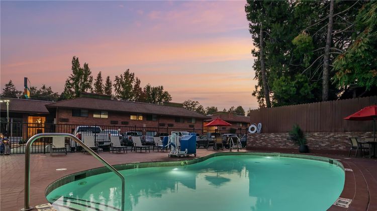 Best Western Amador Inn Pool