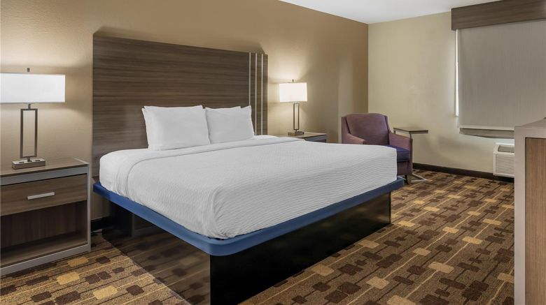 <b>Best Western Amador Inn Suite</b>. Images powered by <a href="https://iceportal.shijigroup.com/" title="IcePortal" target="_blank">IcePortal</a>.