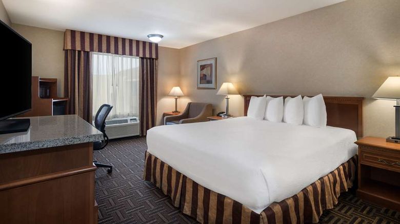 <b>Best Western Norwalk Inn Room</b>. Images powered by <a href="https://iceportal.shijigroup.com/" title="IcePortal" target="_blank">IcePortal</a>.