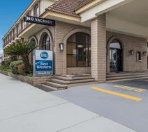 Best Western Norwalk Inn Exterior