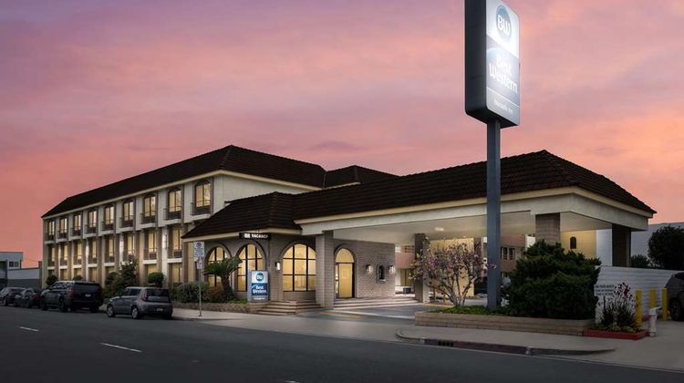 Best Western Norwalk Inn Exterior