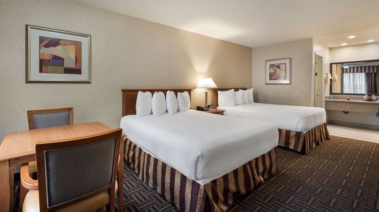 Best Western Norwalk Inn Room