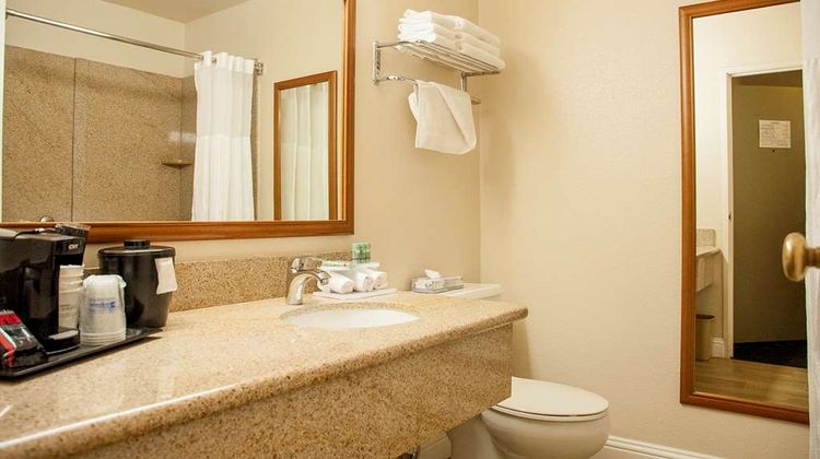 Best Western Village Inn Room