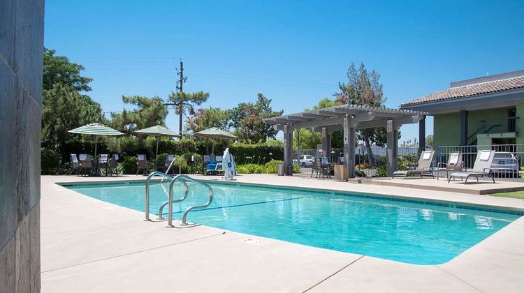 Best Western Village Inn Pool