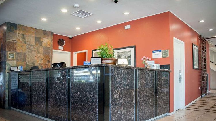 Best Western Village Inn Lobby
