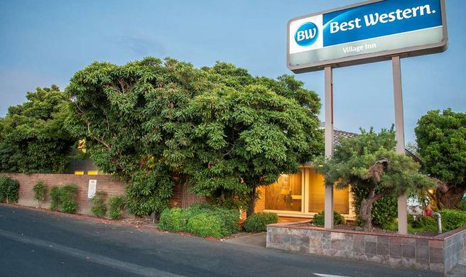 Best Western Village Inn Exterior
