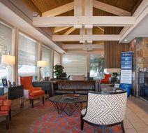 Best Western Village Inn Lobby