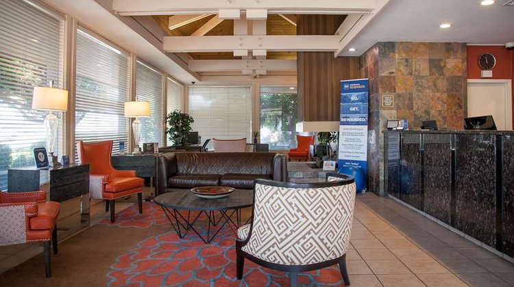 Best Western Village Inn Lobby