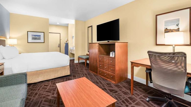<b>Twentynine Palms Joshua Tree Room</b>. Images powered by <a href="https://iceportal.shijigroup.com/" title="IcePortal" target="_blank">IcePortal</a>.