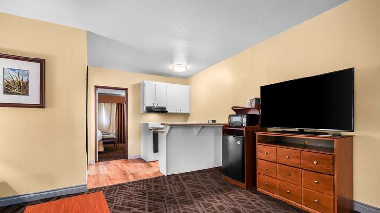 <b>Twentynine Palms Joshua Tree Room</b>. Images powered by <a href="https://iceportal.shijigroup.com/" title="IcePortal" target="_blank">IcePortal</a>.
