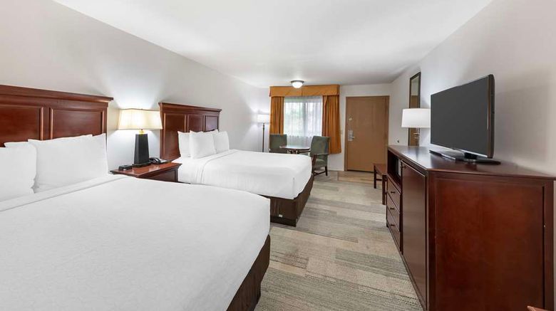 <b>Best Western Plus Redondo Beach Inn Room</b>. Images powered by <a href="https://iceportal.shijigroup.com/" title="IcePortal" target="_blank">IcePortal</a>.