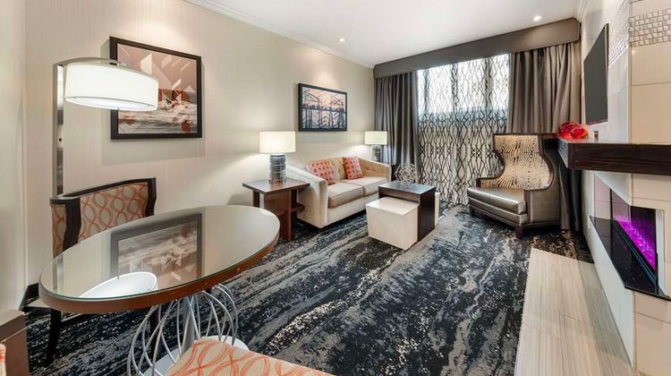 Best Western Plus Redondo Beach Inn Room
