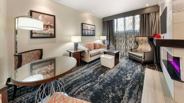 <b>Best Western Plus Redondo Beach Inn Room</b>. Images powered by <a href="https://iceportal.shijigroup.com/" title="IcePortal" target="_blank">IcePortal</a>.