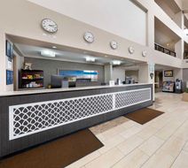 Best Western Plus Redondo Beach Inn Lobby