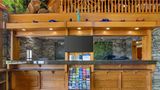 <b>Best Western Plus Yosemite Gateway Inn Lobby</b>. Images powered by <a href="https://iceportal.shijigroup.com/" title="IcePortal" target="_blank">IcePortal</a>.