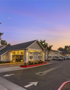 Best Western Town & Country Lodge