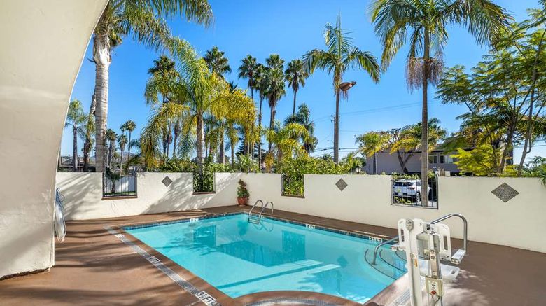 <b>Best Western Plus Carpinteria Inn Pool</b>. Images powered by <a href="https://iceportal.shijigroup.com/" title="IcePortal" target="_blank">IcePortal</a>.