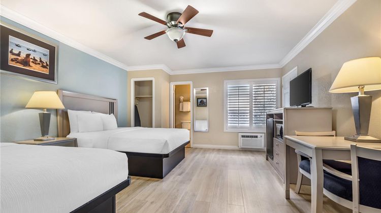 Best Western Tradewinds Room