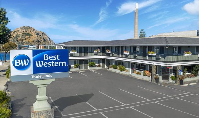 Best Western Tradewinds Exterior