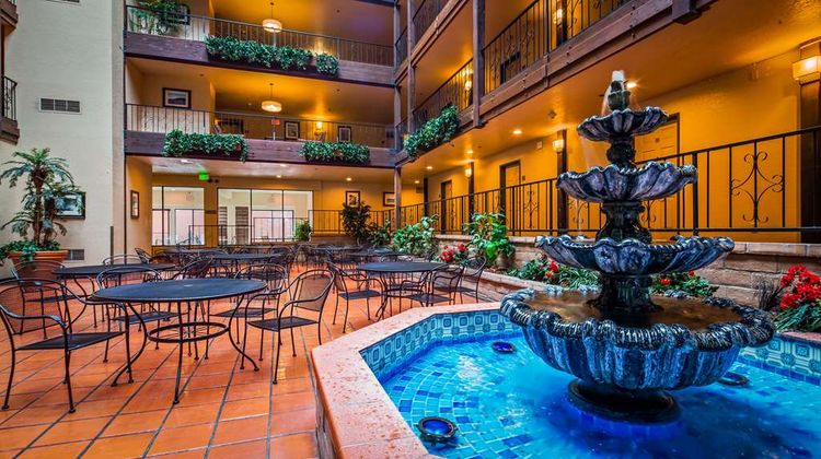 Best Western El Grande Inn Lobby