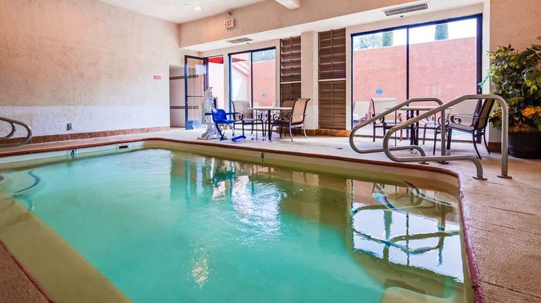 <b>Best Western El Grande Inn Pool</b>. Images powered by <a href="https://iceportal.shijigroup.com/" title="IcePortal" target="_blank">IcePortal</a>.