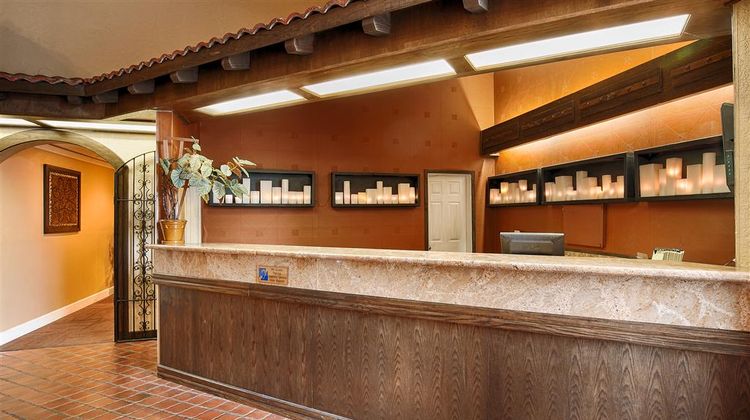 Best Western El Grande Inn Lobby