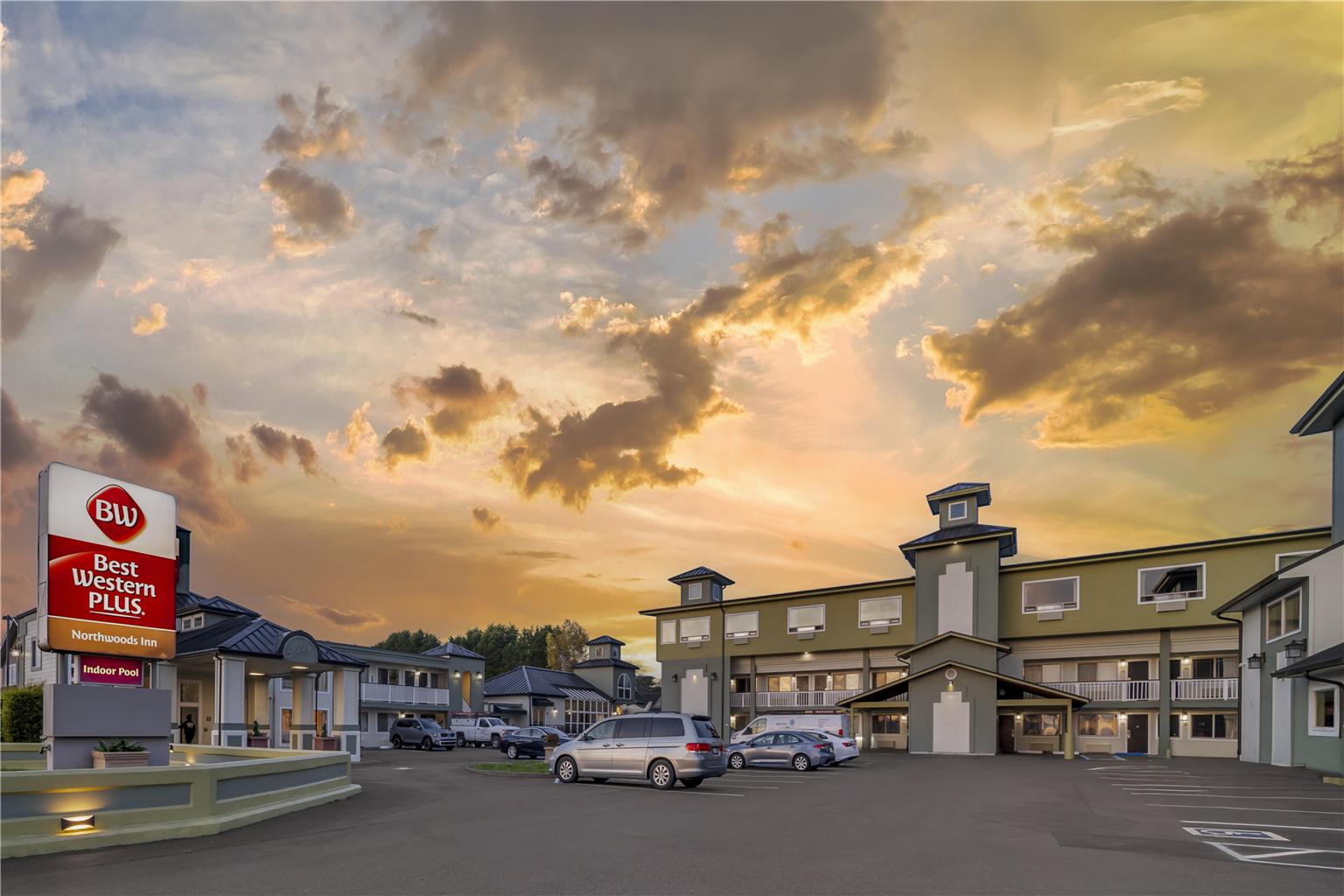 Best Western Plus Northwoods Inn- First Class Crescent City, CA