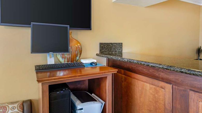 <b>Best Western Hanford Inn Other</b>. Images powered by <a href="https://iceportal.shijigroup.com/" title="IcePortal" target="_blank">IcePortal</a>.