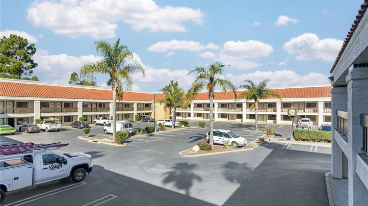 Best Western Plus Big America Exterior