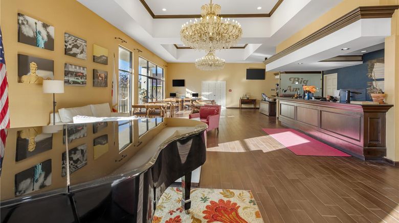 <b>Best Western Plus Big America Lobby</b>. Images powered by <a href="https://iceportal.shijigroup.com/" title="IcePortal" target="_blank">IcePortal</a>.